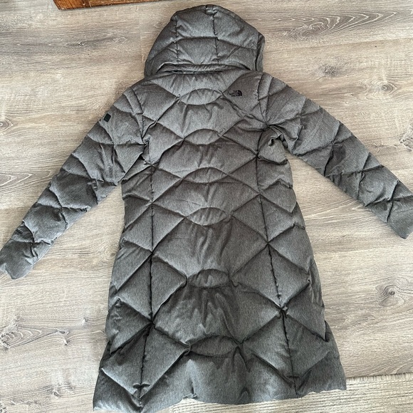 The North Face - Women’s Goose Down Parka - Size Small - Picture 9 of 10